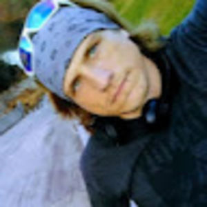 Meet your Posher, Dustin